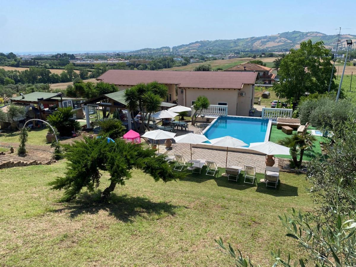 Residence Il Villaggio Del Re Corropoli エクステリア 写真